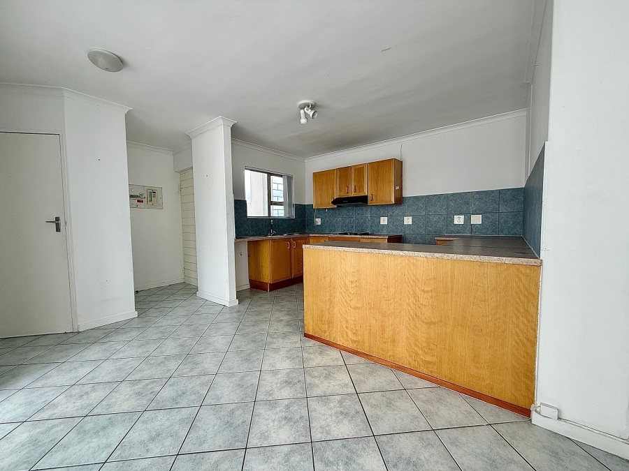 2 Bedroom Property for Sale in Beachfront Western Cape